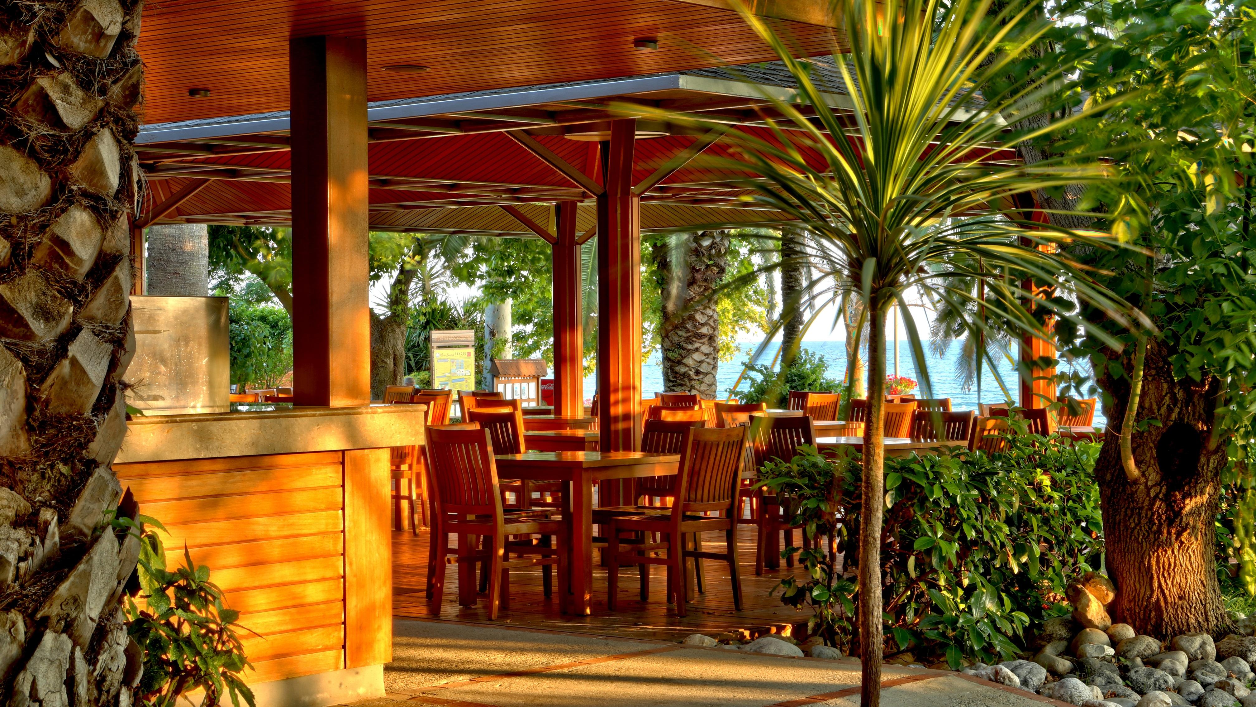 Side Star Elegance Hotel Exterior photo