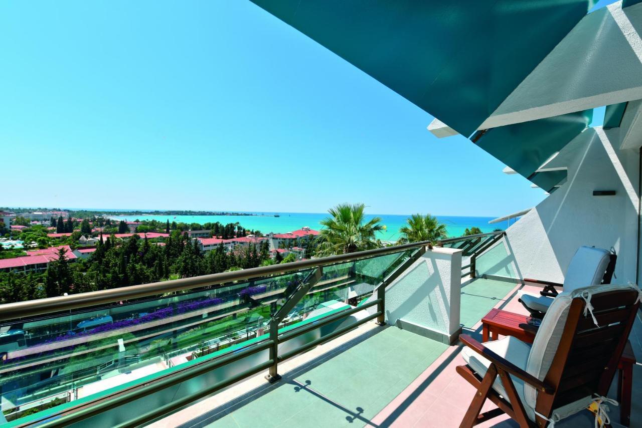 Side Star Elegance Hotel Exterior photo